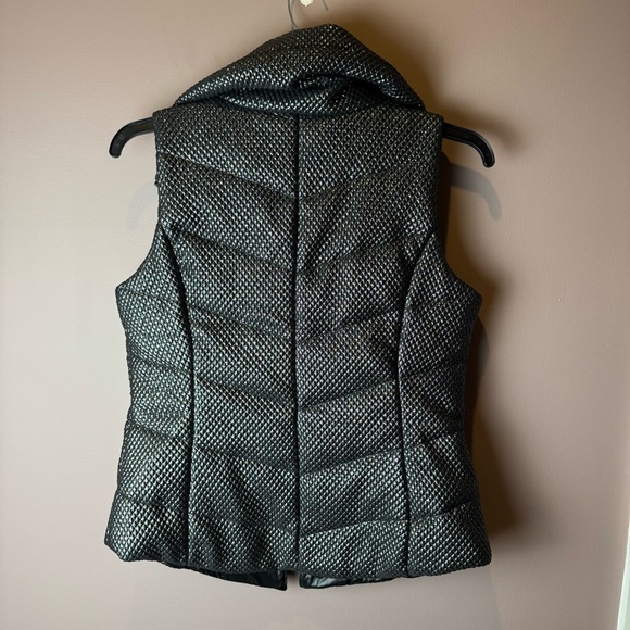 Chicos Zenergy Quilted Foil Puffer Vest 6 - Picture 8 of 11